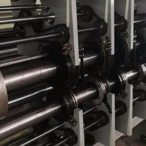 萍(ping)鄉KC-H1425高速四(si)色水墨印(yin)刷開槽機(ji)